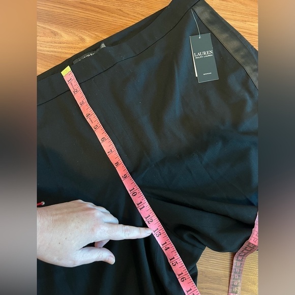Lauren Ralph Lauren
Plus Size Tuxedo Stripe High-Rise Pants - Picture 10 of 16